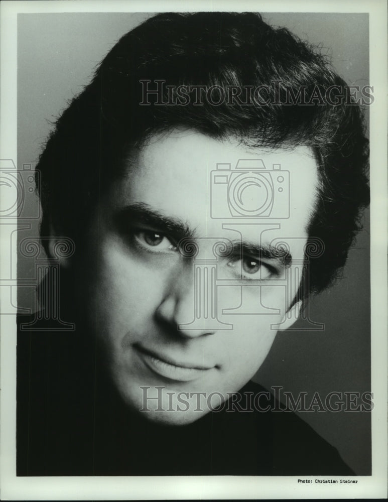 1977 Press Photo Portrait of Pianist James Tocco - Historic Images