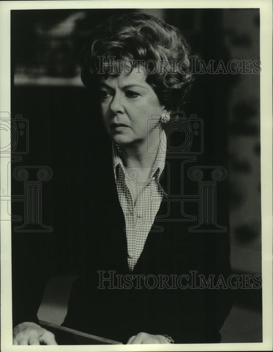 1974, Actress Ida Lupino in "The Streets of San Francisco" on ABC - Historic Images
