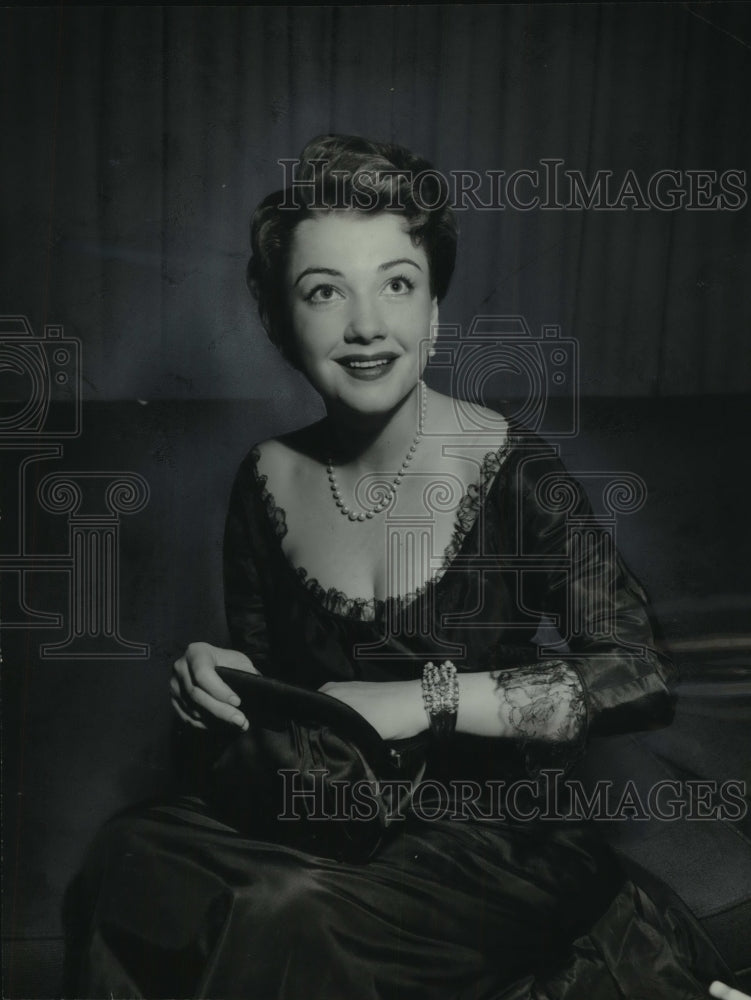 1950, Actress Anne Baxter as Eve Harrington in "All About Eve" - Historic Images