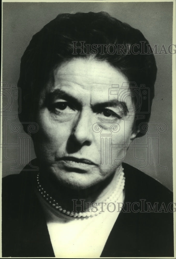 1981 Press Photo Actress Ingrid Bergman as Golda Meir in &quot;A Woman Called Golda&quot; - Historic Images