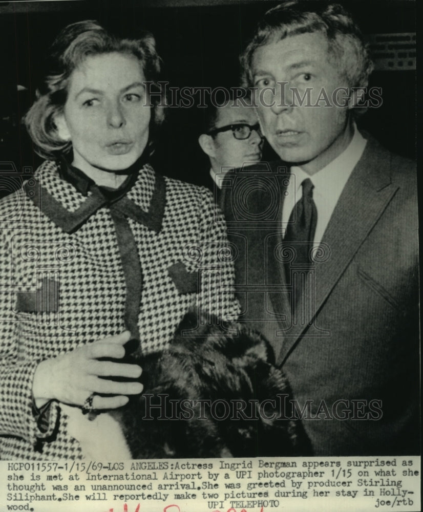 1969, Actress Ingrid Bergmarn arrives at Los Angeles Airport - Historic Images