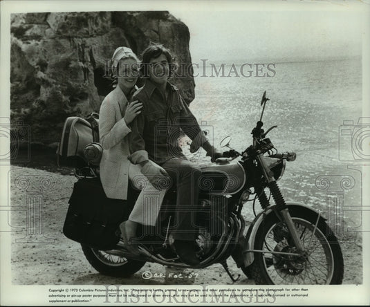 1973 Press Photo Liv Ullmann and Edward Albert in a beach scene - mjp42819 - Historic Images