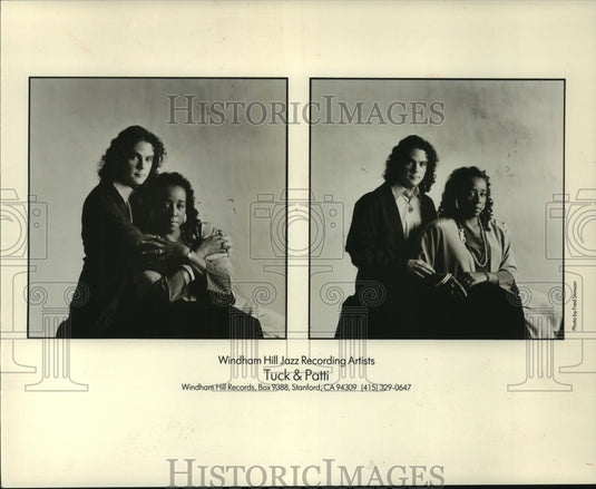 1988, United States Jazz Entertainment duo Tuck & Patti pose together - Historic Images