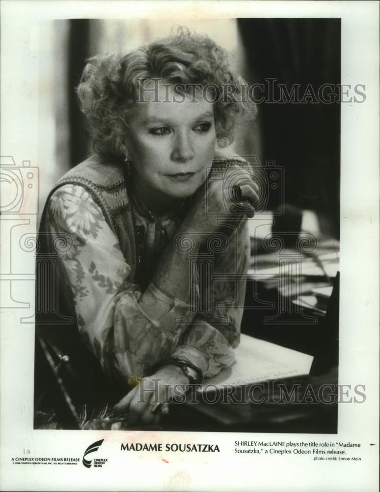 1988 Press Photo Actress Shirley Maclaine in title role in "Madame Soustka"- Historic Images