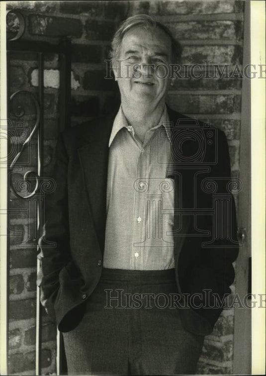 1984, Mark Malden as seen in Los Angeles while shooting Fatal Vision - Historic Images
