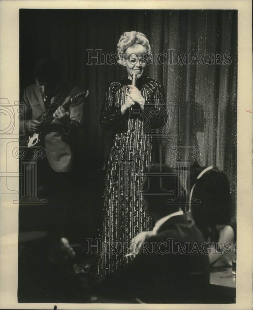 1969, Jaye P. Morgan, pop music singer and actress, performing. - Historic Images