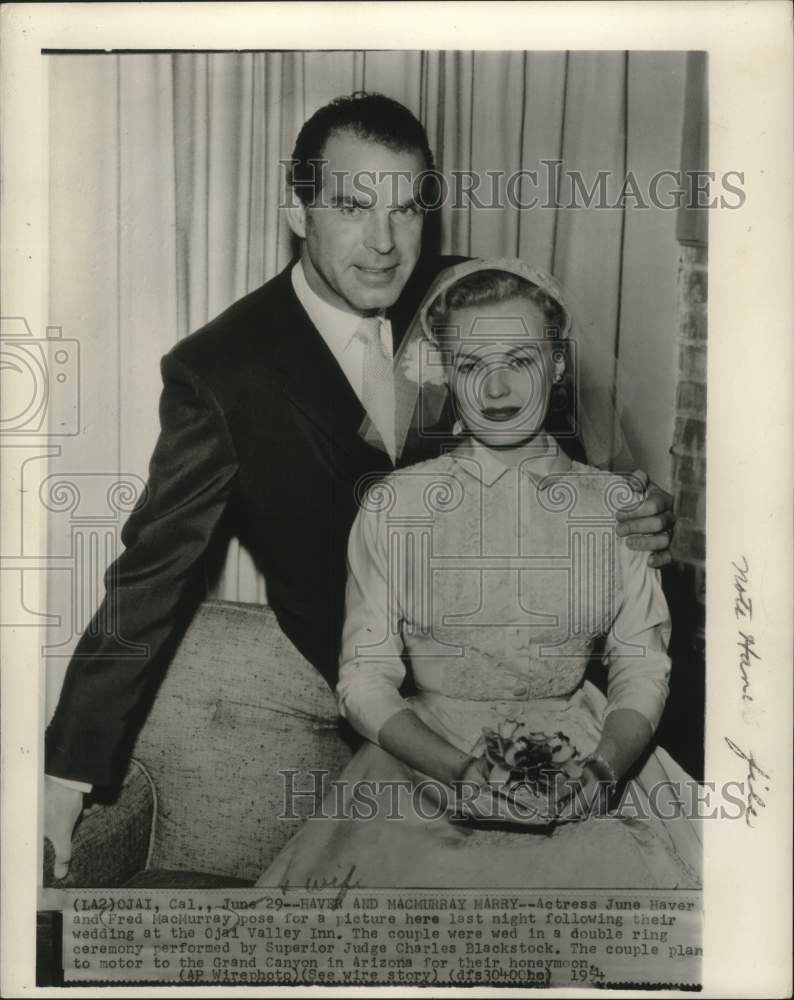 1954, June Haver and Fred MacMurray wedding picture, Ojai Valley - Historic Images