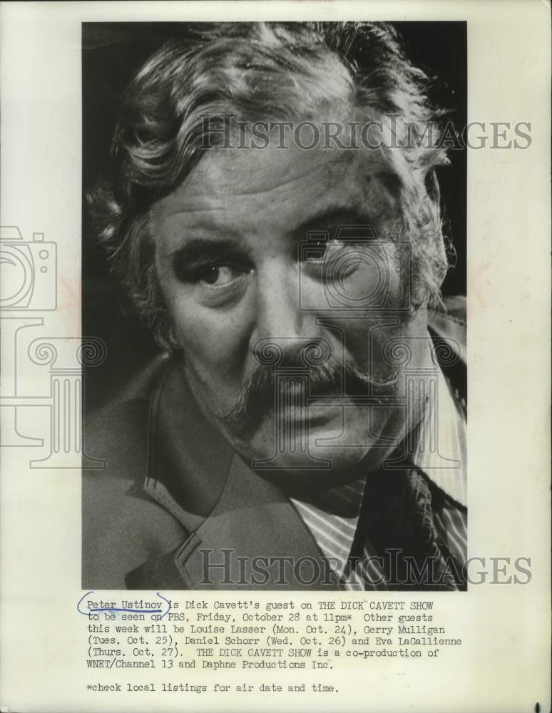 1977 Press Photo Peter Ustinov guests on The Dick Cavett Show, on PBS, - Historic Images