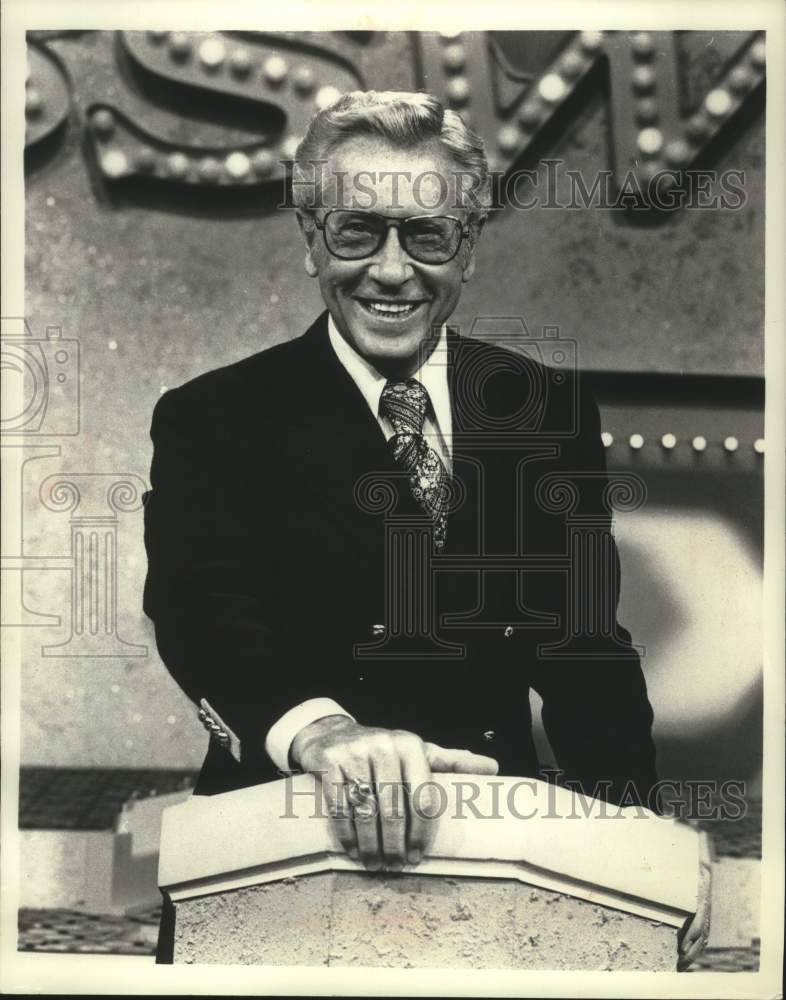 1972, Allen Ludden, television personality and game show host. - Historic Images