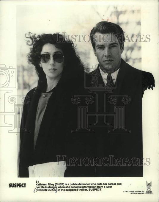1987, Kathleen Riley and Dennis Quaid in scene from 'Suspect' - Historic Images