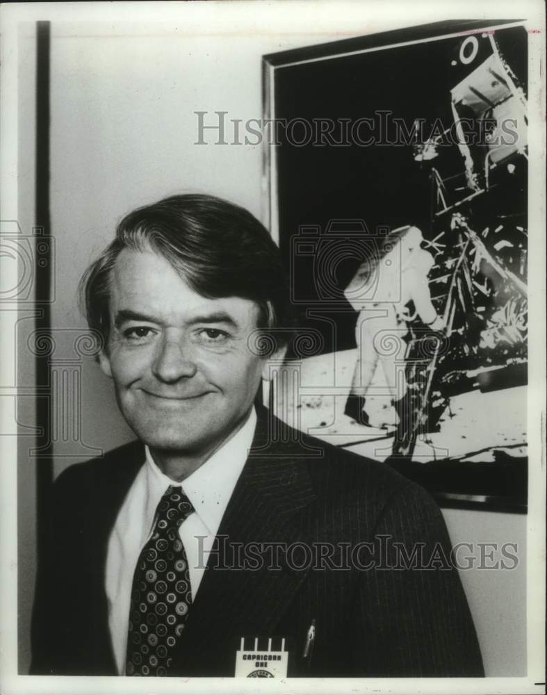1977, Hal Holbrook in front of space photo stars in &quot;Capricorn One&quot; - Historic Images