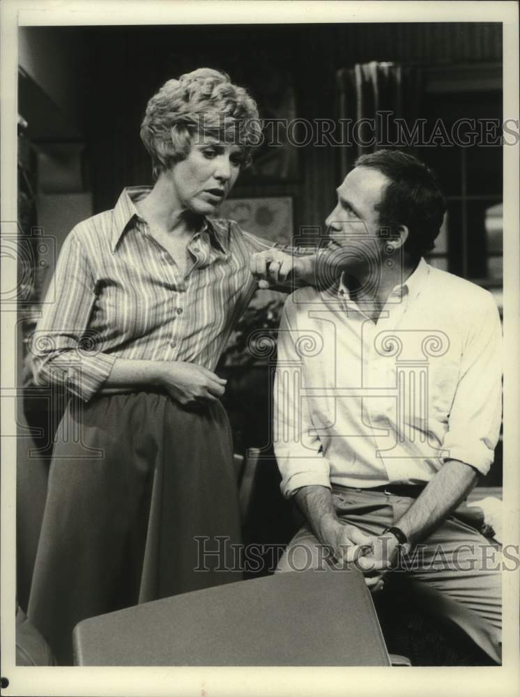 1980, Karen Morrow and Lawrence Pressman star in CBS' "Ladies' Man" - Historic Images