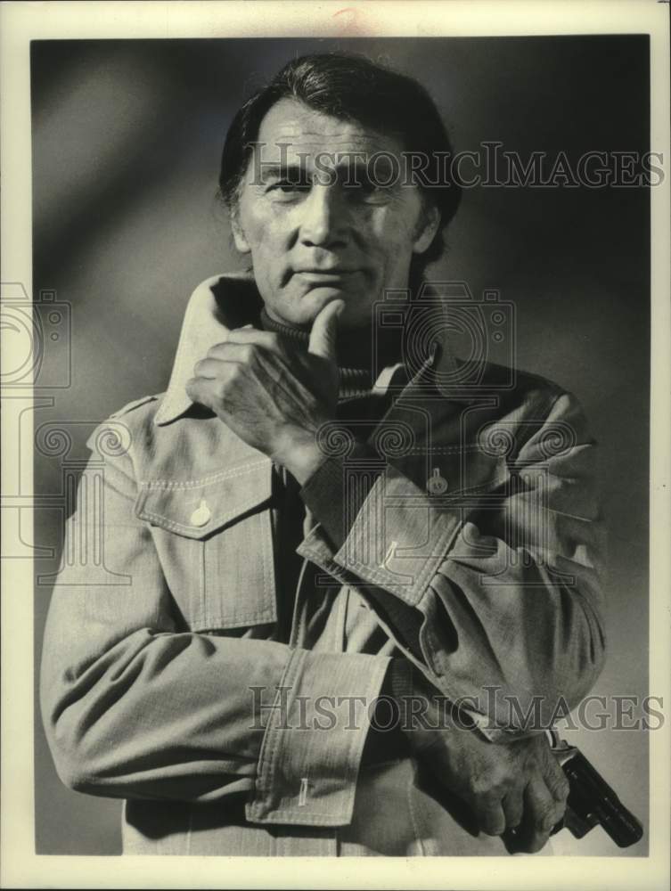 1975, Actor Jack Palance - mjp43979 - Historic Images
