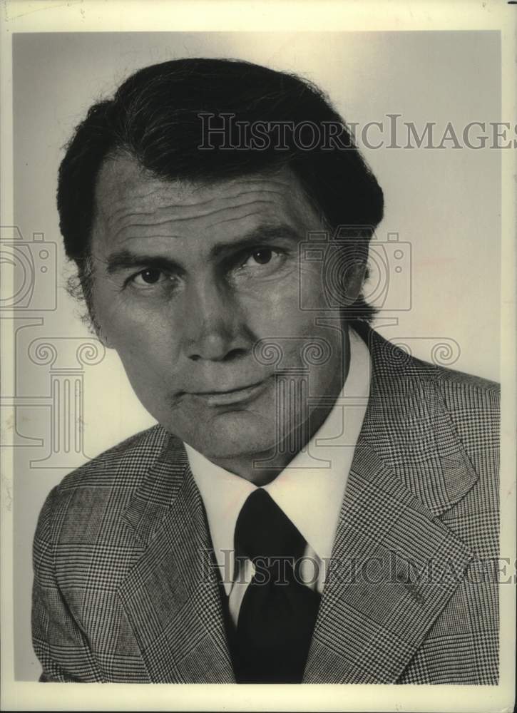1975 Press Photo Actor Jack Palance - mjp43981 - Historic Images
