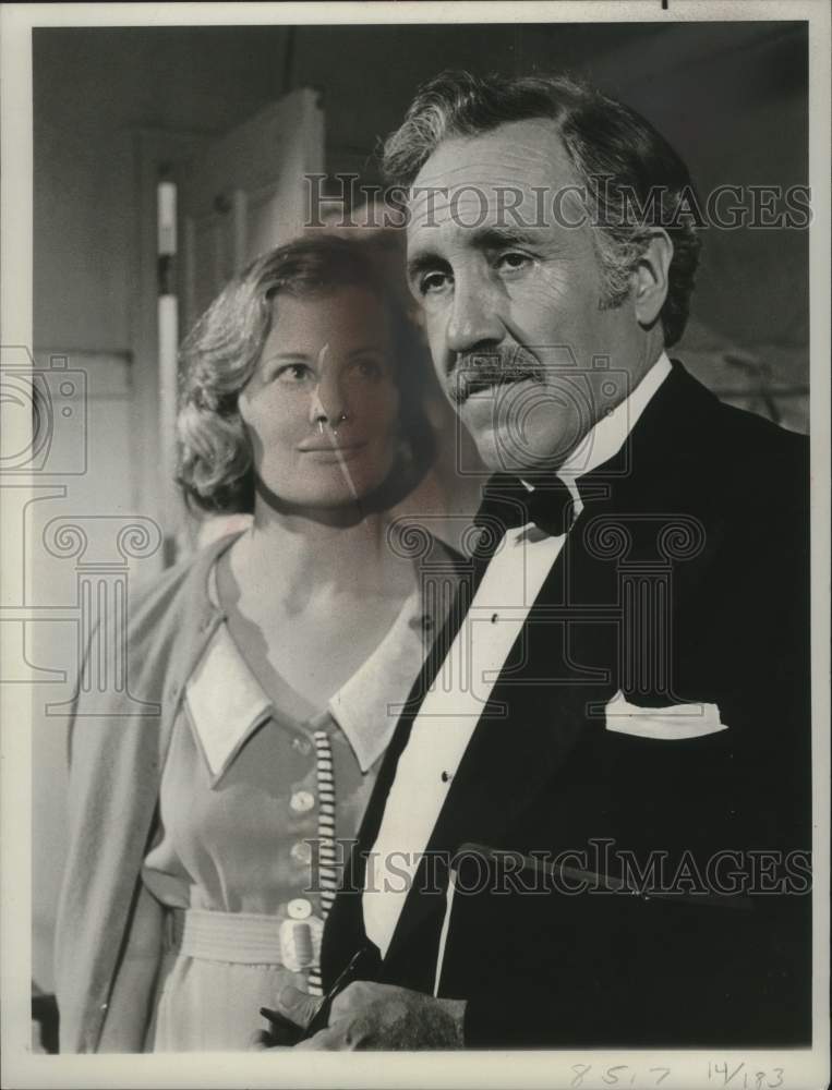 1974 Press Photo Shirley Knight Hopkins, Jason Robards on Hallmark Hall of Fame - Historic Images