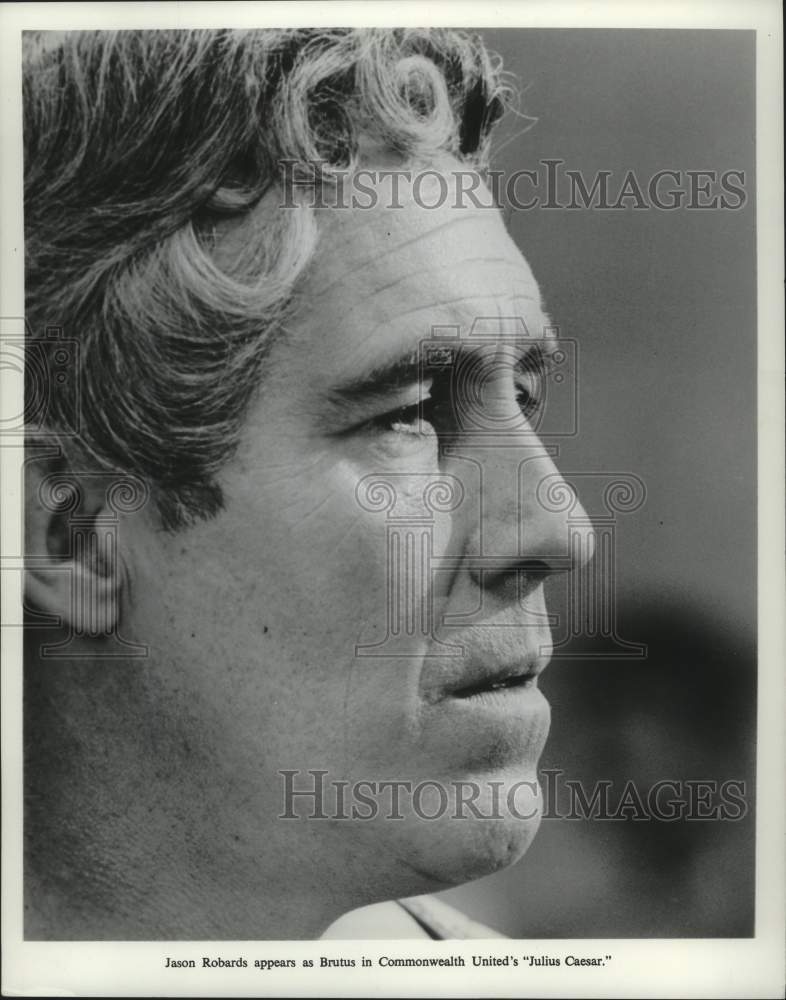 1975, Actor Jason Robards as Brutus in &quot;Julius Caesar&quot; - mjp44113 - Historic Images
