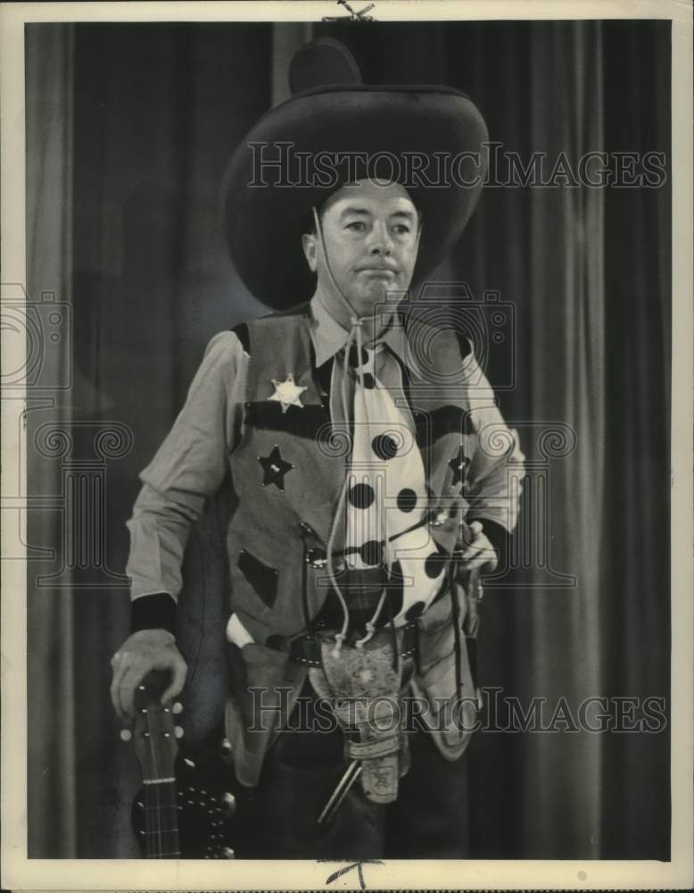 1950, Singing Sheriff Jack Haley of TV&#39;s &quot;Star Revue&quot; - mjp44155 - Historic Images