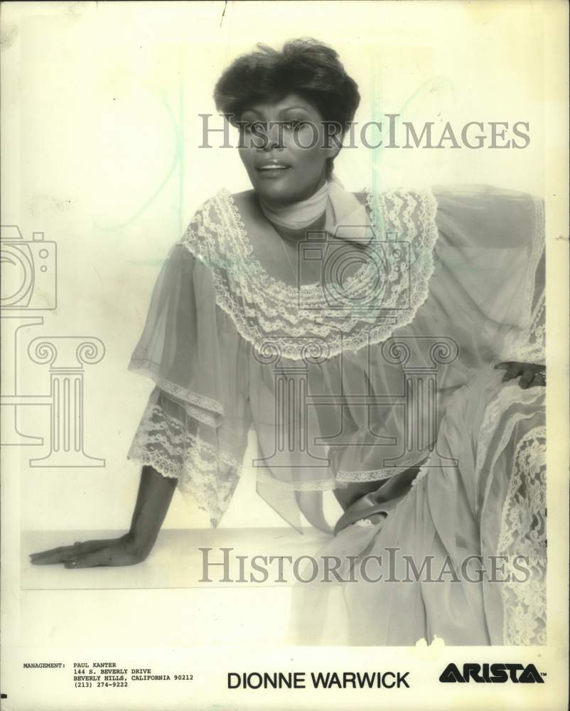 1983, Dionne Warwick performs at the Riverside Theater, Milwaukee - Historic Images