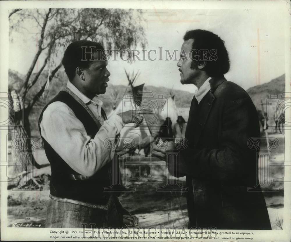1972 Press Photo Sidney Poitier and harry Belafonte in "Buck and the Preacher" - Historic Images