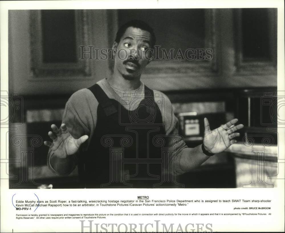 Press Photo Eddie Murphy stars as Scott Roper in the movie Metro - mjp ...