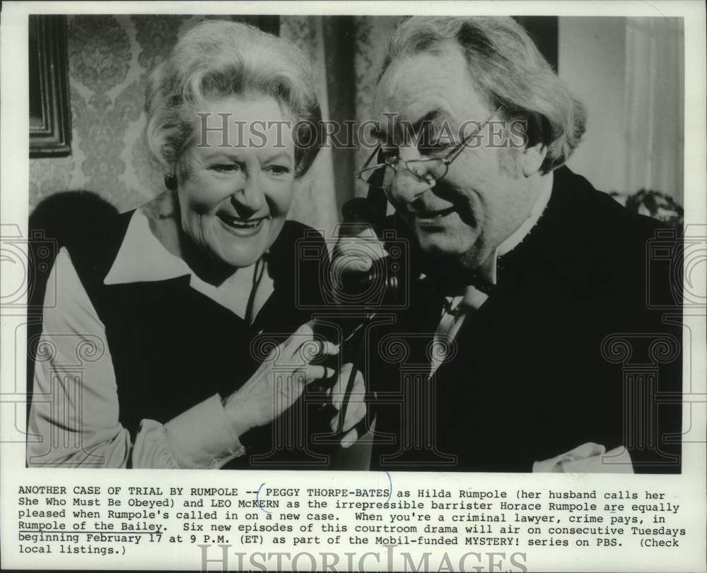1981 Press Photo Peggy Thorpe-Bates and Leo McKern act in Rumpole of the Bailey - Historic Images