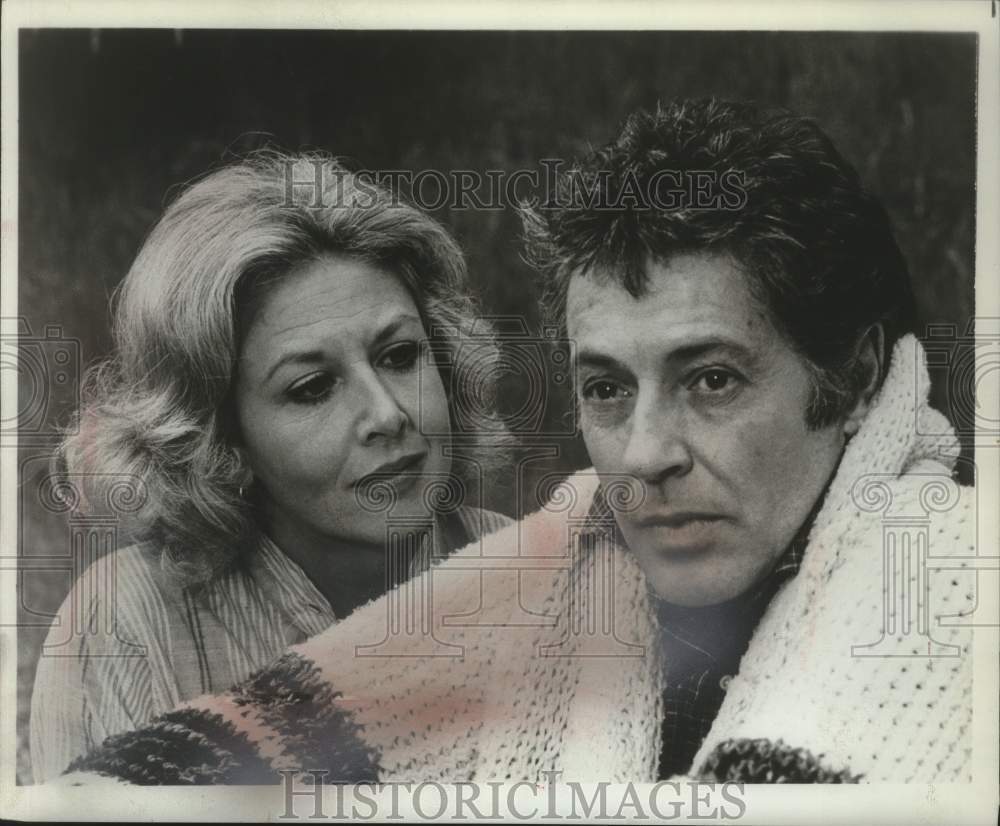1976, Actress Michael Learned - mjp44573 - Historic Images