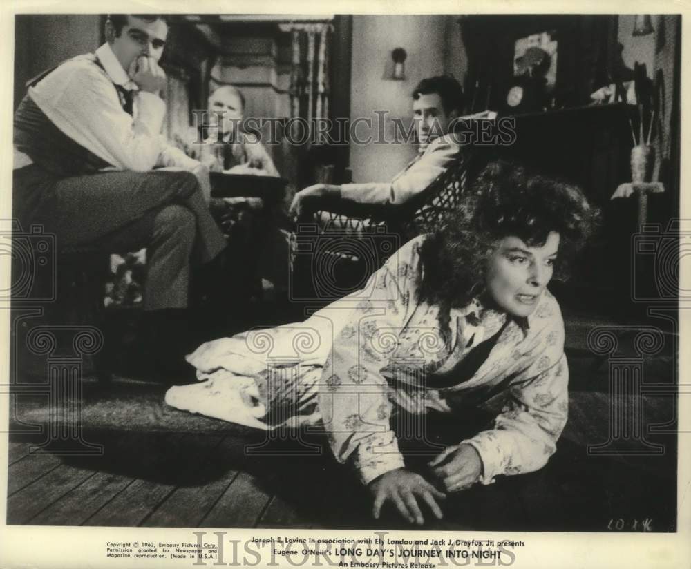 1962, Katharine Hepburn stars in Long Day's Journey Into Night. - Historic Images