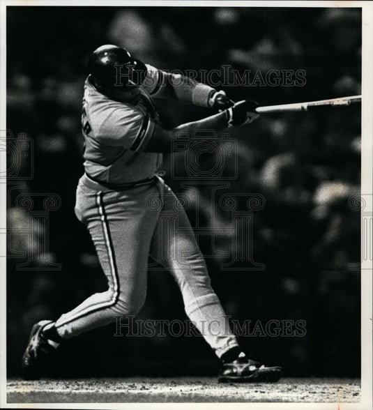 1991 Press PhotoCecil Fielder's 41st homer travel 520 feet leaves County Stadium - Historic Images