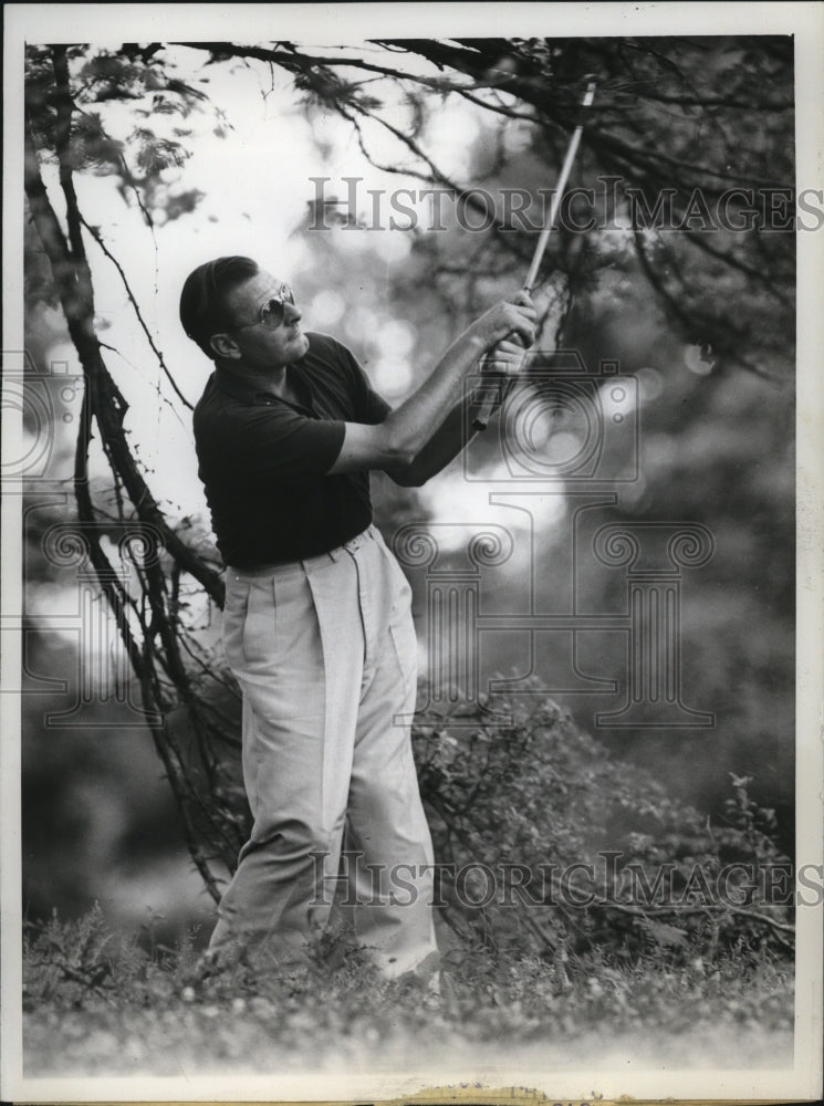 1946 Press Photo Jug McSpaden on opening day of Victory National Open. - Historic Images