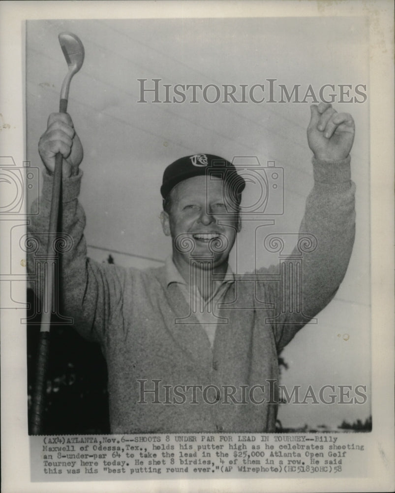 1958 Press Photo Billy Maxwell of Odessa, Tex, holds his putter high. - Historic Images