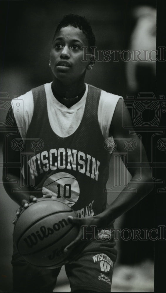 1994 Press Photo University of Wisconsin - Keisha Anderson, Basketball Player-Historic Images