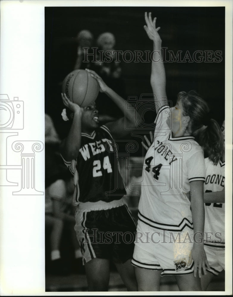 1993 Press Photo Madison West High School - Roxanne Dismuke, Basketball Player - Historic Images
