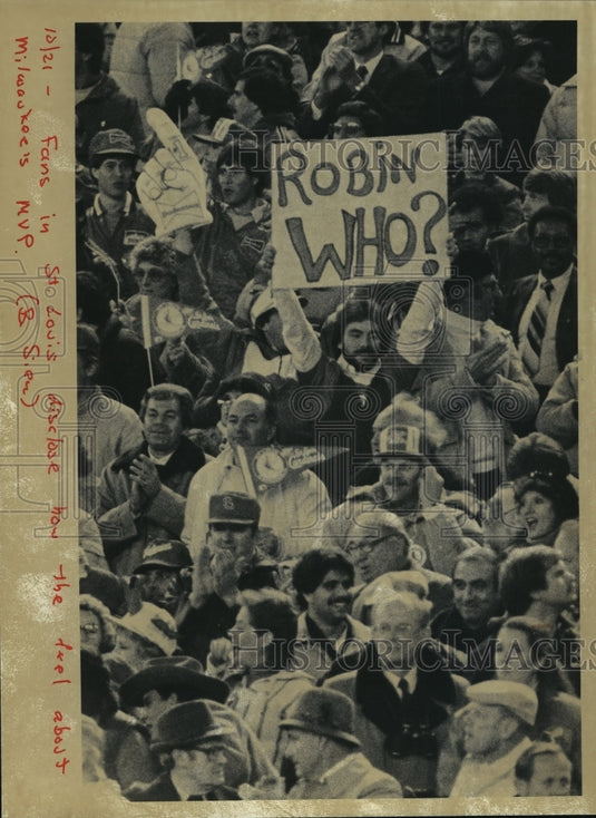 1982 Press Photo Fans at World Series game of St. Louis vs. Milwaukee Brewers - Historic Images