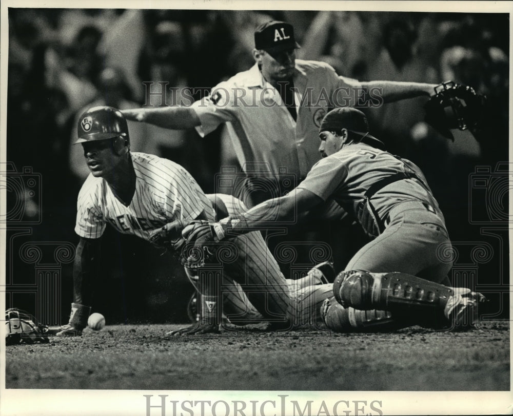1987 Press Photo Milwaukee Brewers - Glenn Braggs Scores Winning Run - mjt00632- Historic Images