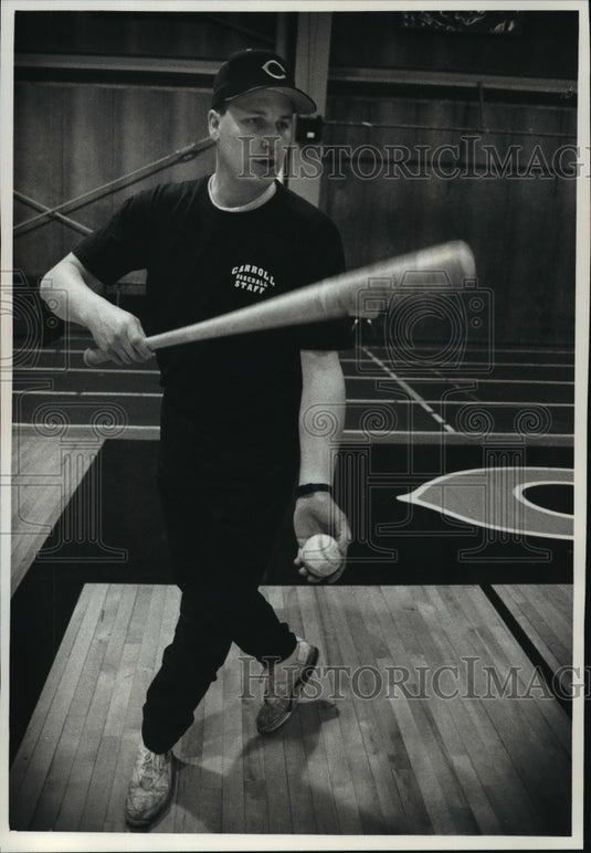 1993 Press Photo Jim Hrlevich, assistant baseball coach for Carroll College-Historic Images