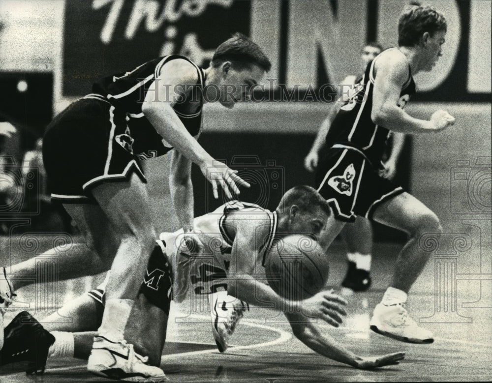 1992 Press Photo Waukesha South High School - Kris Zvers, Basketball Player - Historic Images