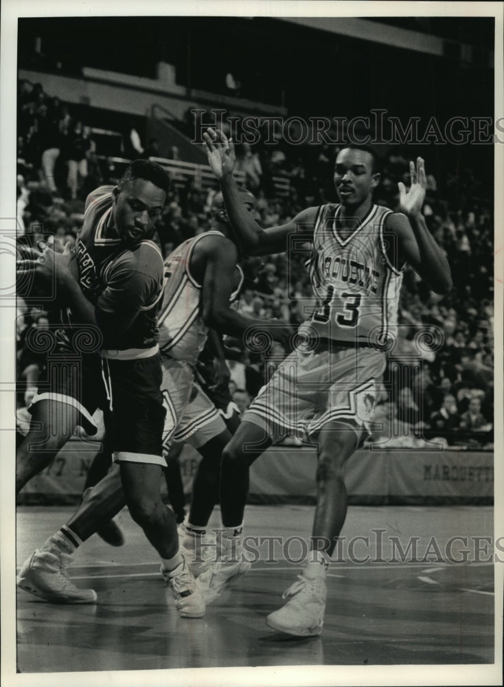 1990 Press Photo Marquette&#39;s Ron Curry in college basketball action - mjt02613- Historic Images