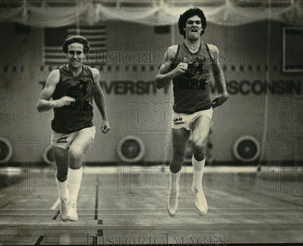 1979 Press Photo UWM basketball players Dave Weber and Russ Schlundt - mjt03039 - Historic Images