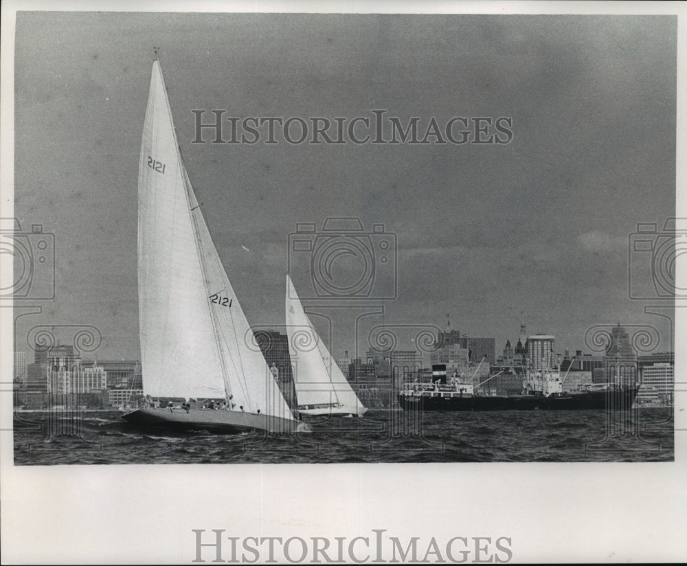 1969 Press Photo The yachts American Eagle, Norsaga during Great Lakes boat race - Historic Images