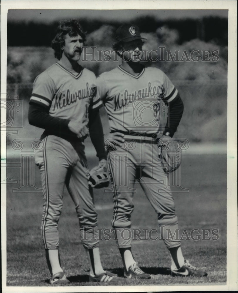 1984 Press Photo Milwaukee Brewers manager Rene Lachemann and shortstop Yount.- Historic Images