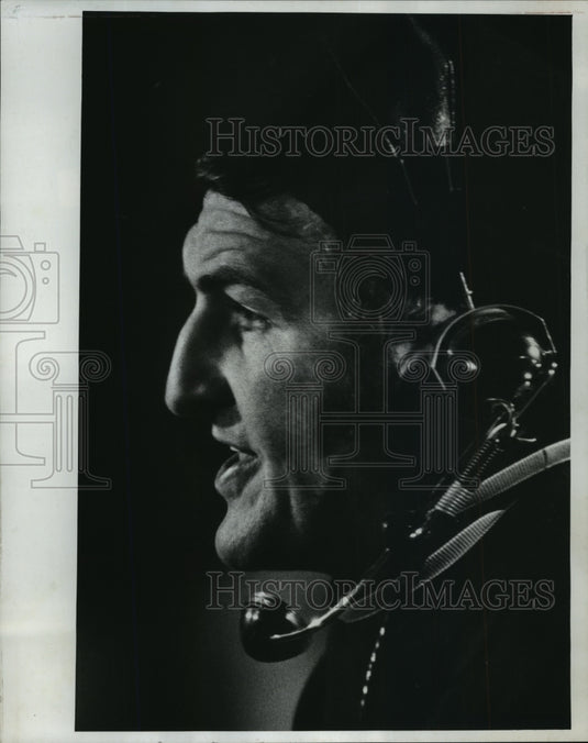 1977 Press Photo Clifford "Kip" Cramer, Grafton Football Coach - mjt04677 - Historic Images