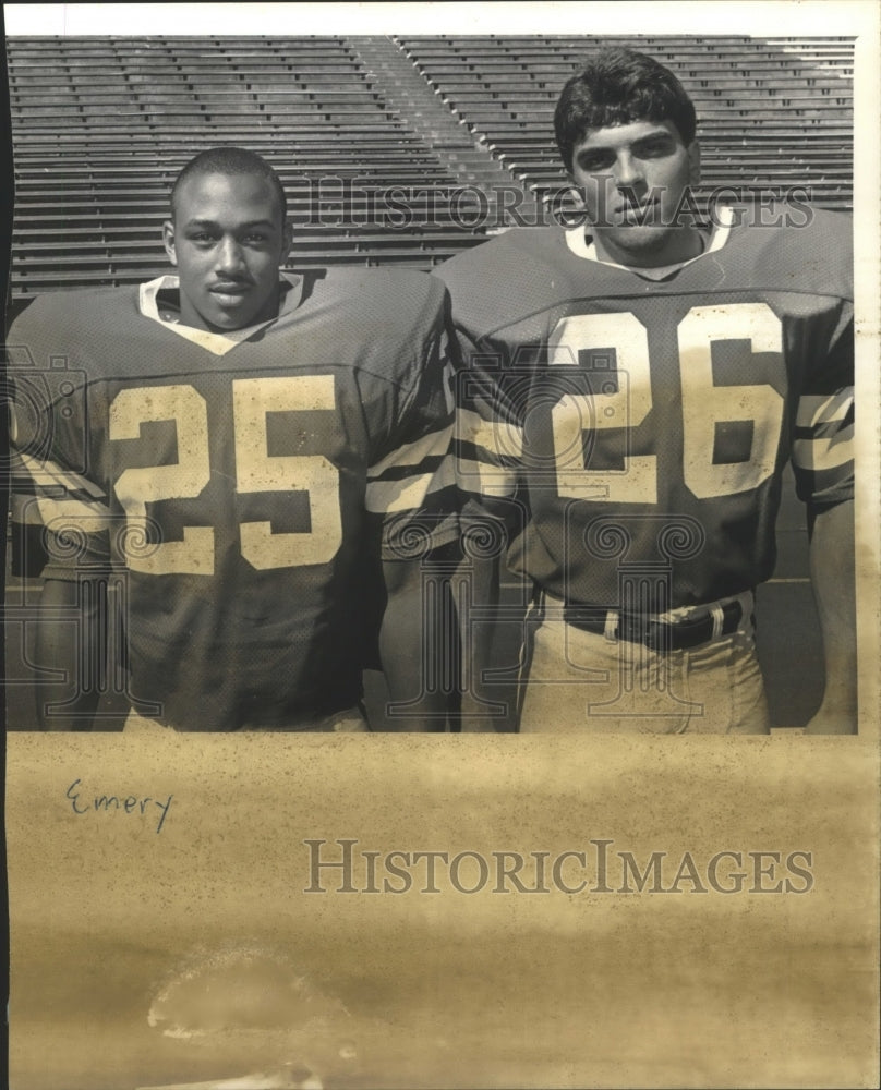 1984 Press Photo UW football player Larry Emery and teammate - mjt06024 - Historic Images