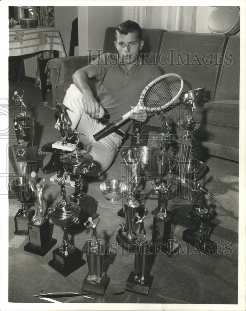 1963 Press Photo Wisconsin&#39;s No.1 junior tennis player, Dean Eisner - mjt06035- Historic Images