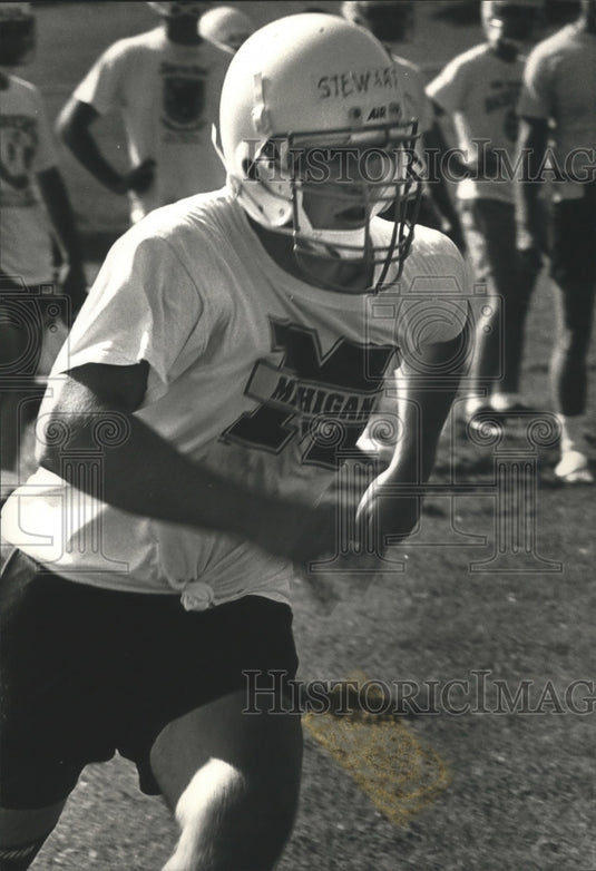 1992 Press Photo Catholic Memorial High School - Chris Stewart, Running Back-Historic Images