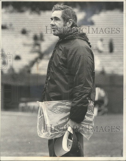 1974 Press Photo Green Bay Packers Head Football Coach Dan Devine In Last Game - Historic Images