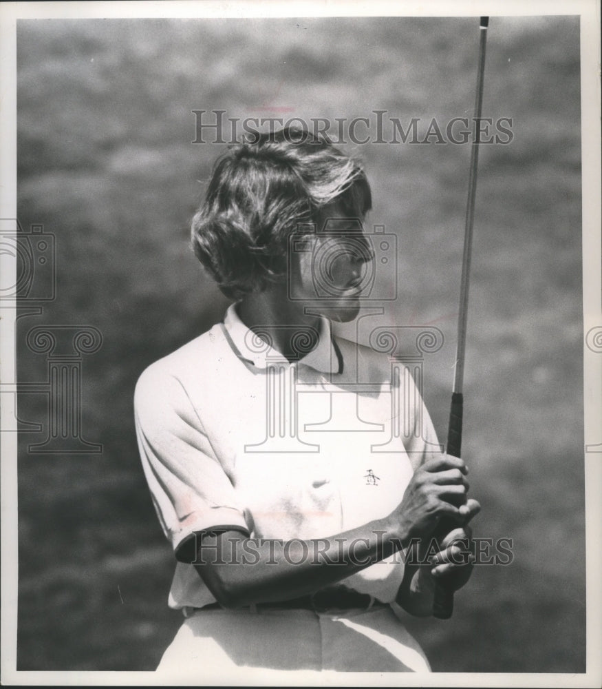 1963 Mrs. John E. Erickson, Golfer, Madison, Wisconsin - Historic Images