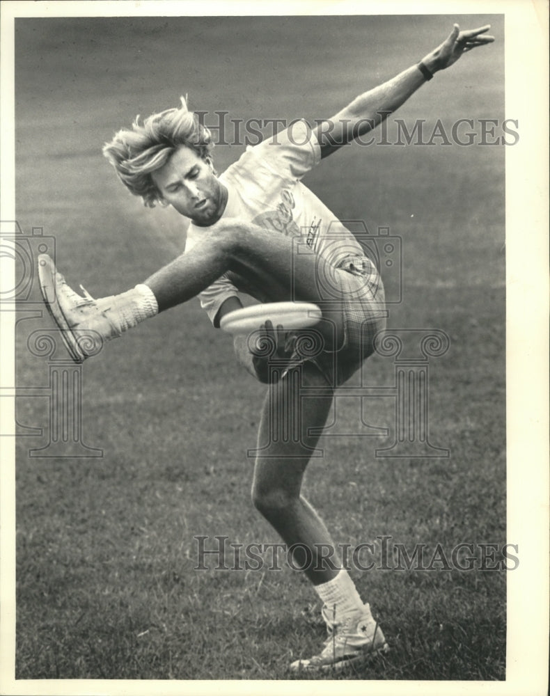 1986 Press Photo Hacky Sack and Frisbee Festival - Steve Jennings, Wisconsin - Historic Images