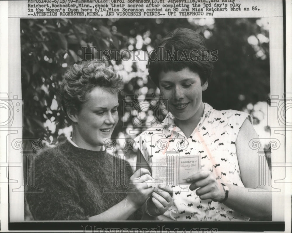 1959 Future Mrs. Wm.W.Flenniker Jr., Carol Sorenson & fellow golfer - Historic Images