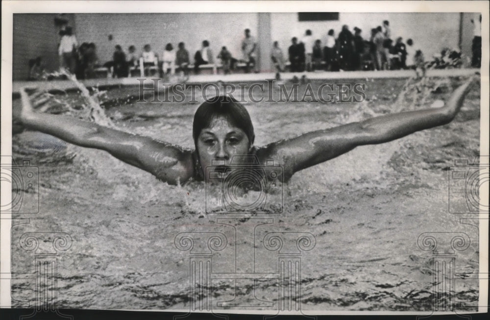 1964 Press Photo Swimmer Donna De Varona of Santa Clara, California at nationals - Historic Images