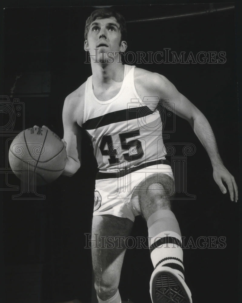 1970 Marquette University Basketball player, Ron Rahn - Historic Images